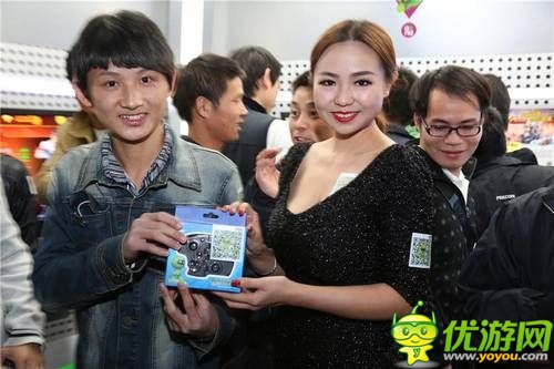 游戲大篷車深圳站亮點：智能手柄亮相