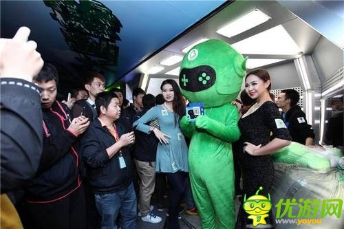 游戲大篷車深圳站亮點：智能手柄亮相