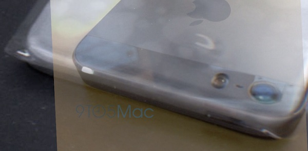 機身外殼諜照：更寬的 iPhone 6？