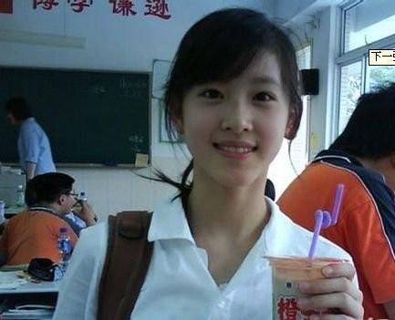 忘年之戀：網曝奶茶妹妹章澤天戀上京東商城劉強東