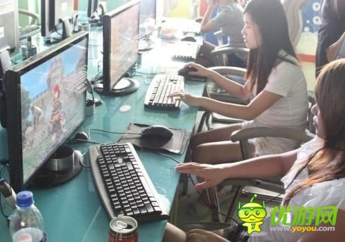游戲陪練妹：自曝月入過萬 手游玩家成新客戶群
