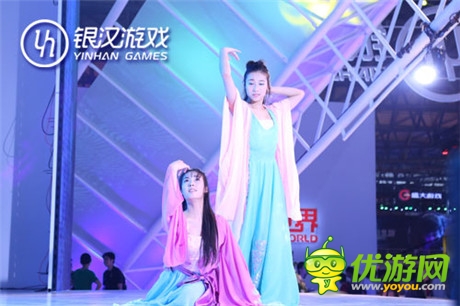 耀舞耀時(shí)尚 2014ChinaJoy銀漢游戲展臺采風(fēng)