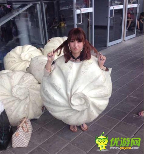真人版 “包小姐”《三國(guó)戰(zhàn)紀(jì)》現(xiàn)場(chǎng)被“開包”