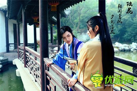 行云COS女版陸小鳳：網(wǎng)友驚叫“我要嫁給她”