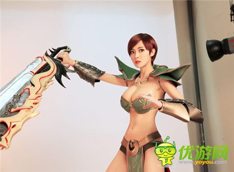 推倒女戰(zhàn)士：《屠龍屠龍》cosplay海報(bào)花絮泄露